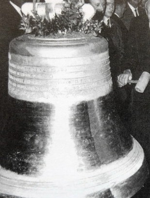 En 1966 bénédiction des dernières cloches de Buhl